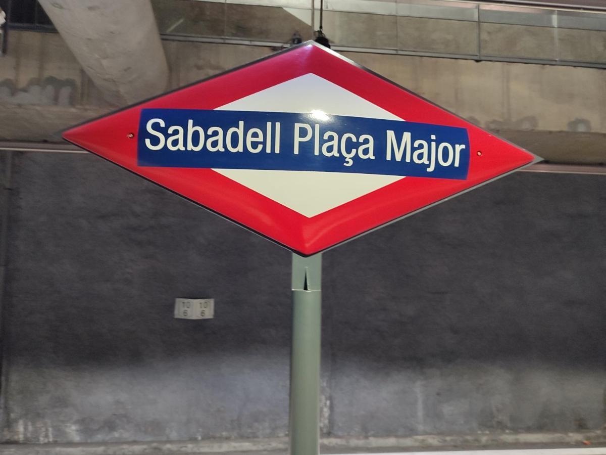 Casa Mo Apartment Sabadell Luaran gambar